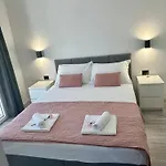Apartman Eme *