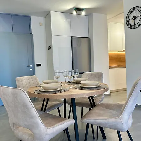 Apartament Eme